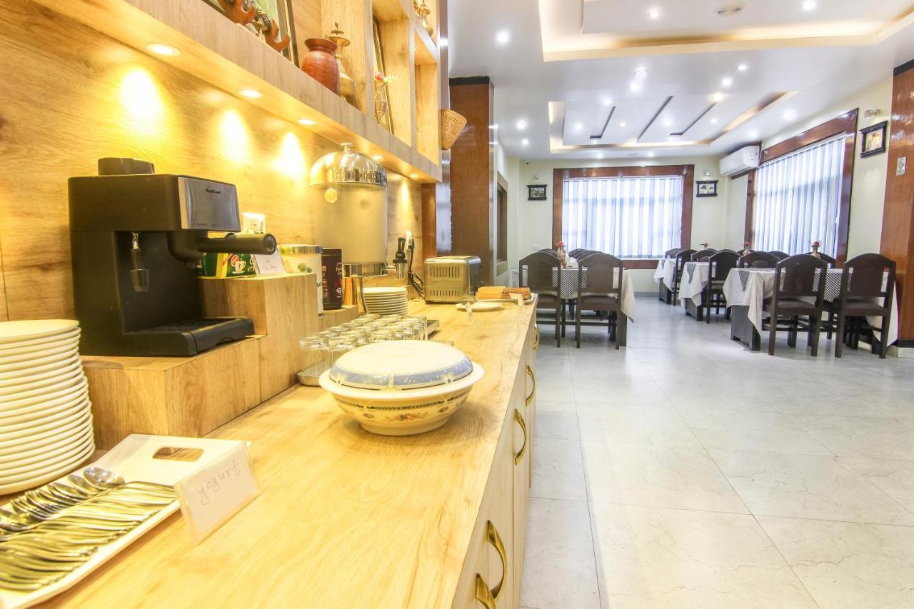 Hotel Point Pokhara Dış mekan fotoğraf